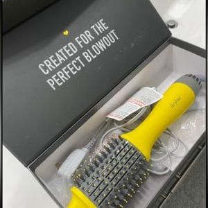 The Double Shot Blow Drying Brush